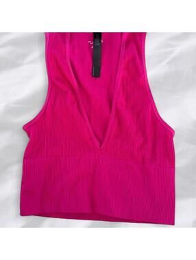 Urban Outfitters hot pink ribbed tank